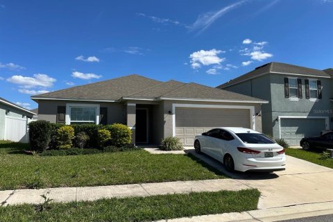 Casa en alquiler en Davenport, Florida, 3 dormitorios, 124.49 m2 № 1608716 - foto 1