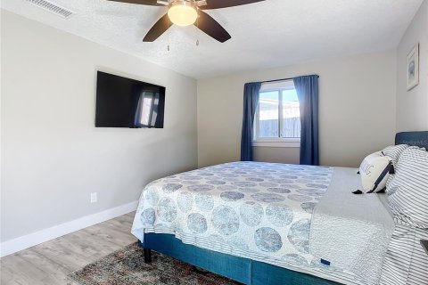 Casa en alquiler en New Smyrna Beach, Florida, 3 dormitorios, 142.6 m2 № 1904469 - foto 14
