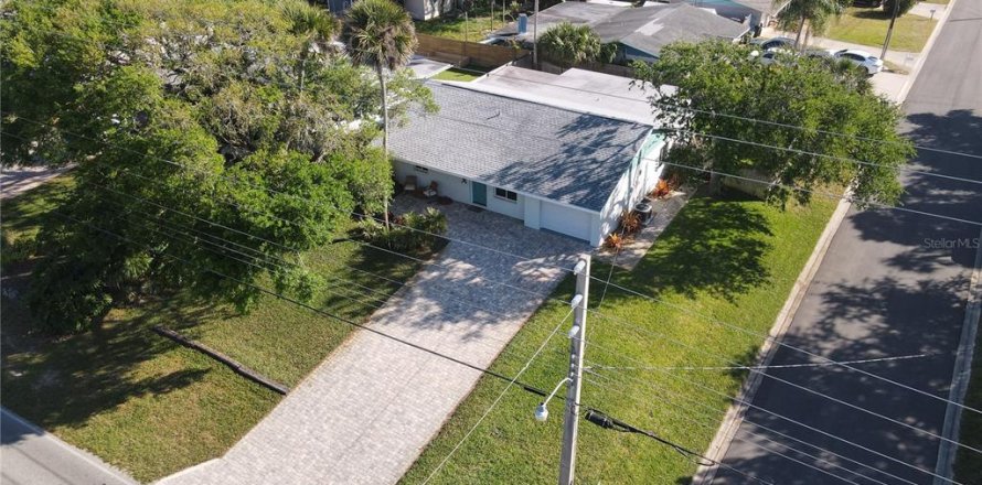 Casa en New Smyrna Beach, Florida 3 dormitorios, 142.6 m2 № 1904469