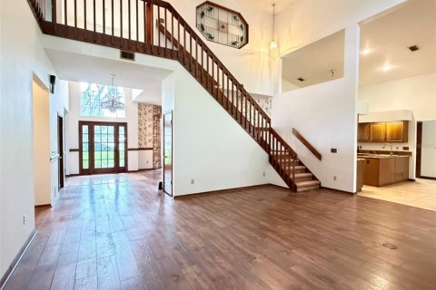 Villa ou maison à louer à Lake Mary, Floride: 4 chambres, 280.66 m2 № 2414927 - photo 10