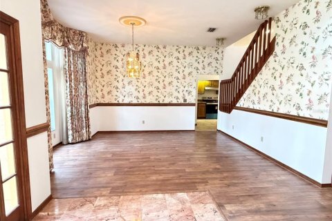 Villa ou maison à louer à Lake Mary, Floride: 4 chambres, 280.66 m2 № 2414927 - photo 4