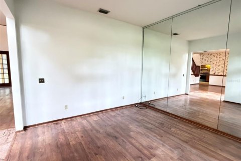 Villa ou maison à louer à Lake Mary, Floride: 4 chambres, 280.66 m2 № 2414927 - photo 27