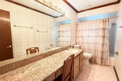 Villa ou maison à louer à Lake Mary, Floride: 4 chambres, 280.66 m2 № 2414927 - photo 19
