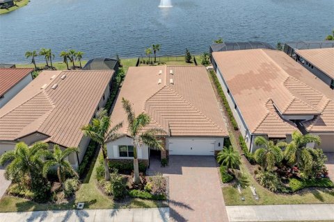 House in Nokomis, Florida 3 bedrooms, 166.85 sq.m. № 1631617 - photo 2