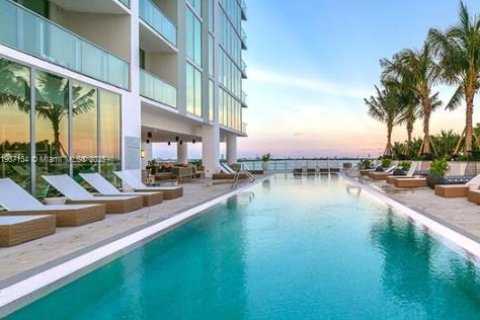 Copropriété à louer à Miami, Floride: 2 chambres, 98.48 m2 № 1963817 - photo 6