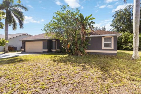 Casa en venta en Palmetto, Florida, 4 dormitorios, 161.19 m2 № 2157039 - foto 3