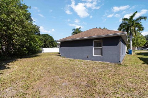 Casa en venta en Palmetto, Florida, 4 dormitorios, 161.19 m2 № 2157039 - foto 29