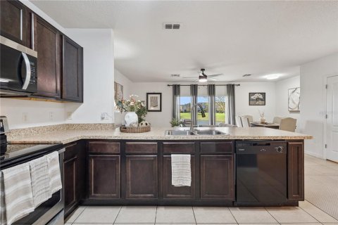 Touwnhouse à vendre à Davenport, Floride: 3 chambres, 140 m2 № 2438403 - photo 7