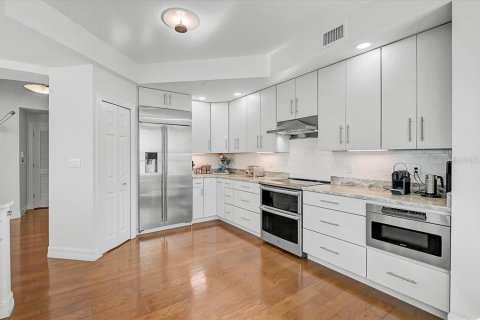 Condo in Osprey, Florida, 3 bedrooms № 2239934 - photo 13