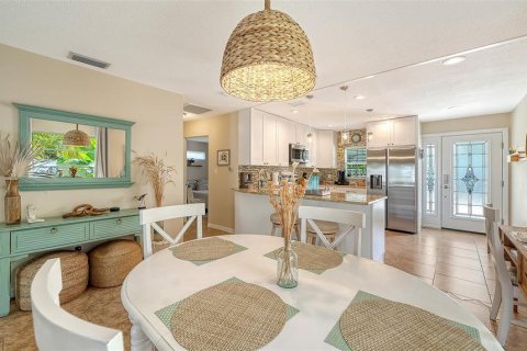 Condominio en venta en Sarasota, Florida, 2 dormitorios, 94.3 m2 № 2405555 - foto 14