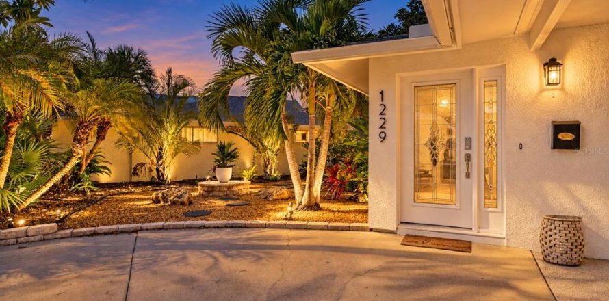 Condominio en Sarasota, Florida, 2 dormitorios  № 2405555
