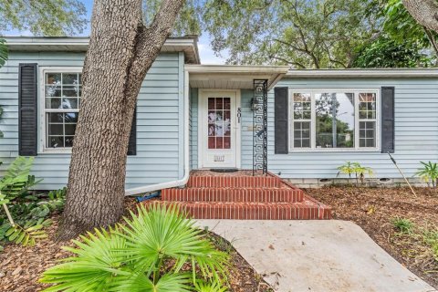 Casa en venta en Saint Petersburg, Florida, 4 dormitorios, 198.72 m2 № 1914439 - foto 2