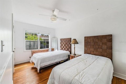Casa en venta en Saint Petersburg, Florida, 4 dormitorios, 198.72 m2 № 1914439 - foto 19