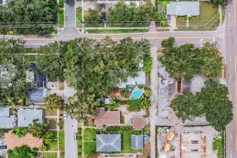 Casa en venta en Saint Petersburg, Florida, 4 dormitorios, 198.72 m2 № 1914439 - foto 29