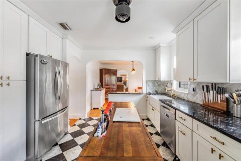 Casa en venta en Saint Petersburg, Florida, 4 dormitorios, 198.72 m2 № 1914439 - foto 12