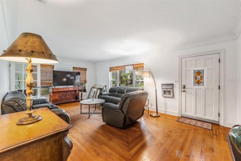 Casa en venta en Saint Petersburg, Florida, 4 dormitorios, 198.72 m2 № 1914439 - foto 4