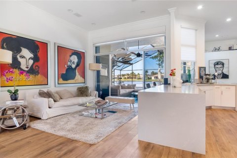 House in Weston, Florida 4 bedrooms, 237.64 sq.m. № 2003956 - photo 6