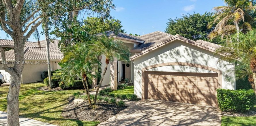 House in Weston, Florida 4 bedrooms, 237.64 sq.m. № 2003956