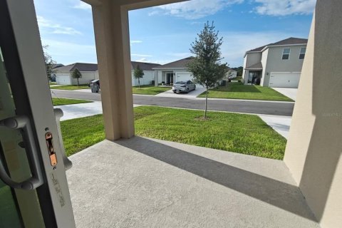 Villa ou maison à louer à Apopka, Floride: 4 chambres, 159.79 m2 № 2333944 - photo 19