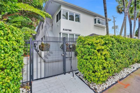 Condominio en venta en Miami Beach, Florida, 1 dormitorio, 63.36 m2 № 1818564 - foto 2