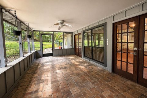 House in Gainesville, Florida 4 bedrooms, 249.91 sq.m. № 2117821 - photo 29