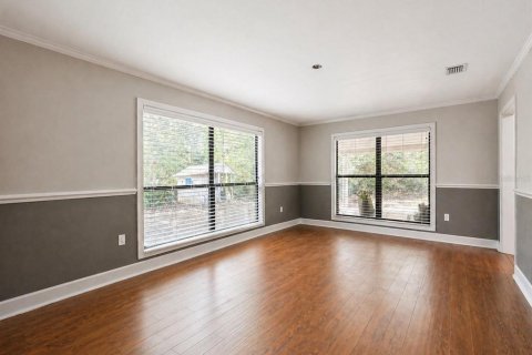 House in Gainesville, Florida 4 bedrooms, 249.91 sq.m. № 2117821 - photo 13