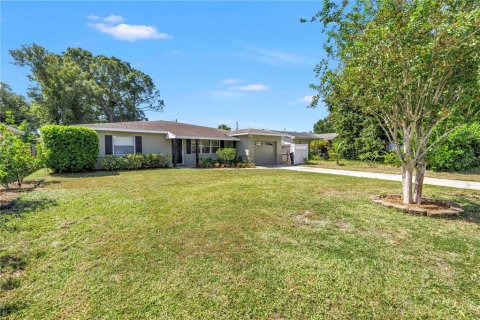 Villa ou maison à Saint Petersburg, Floride 2 chambres, 178.09 m2 № 2396930