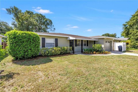 Villa ou maison à vendre à Saint Petersburg, Floride: 2 chambres, 178.09 m2 № 2396930 - photo 4