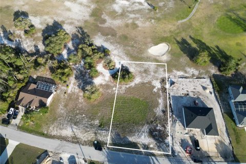 Land in Spring Hill, Florida № 1062709 - photo 1