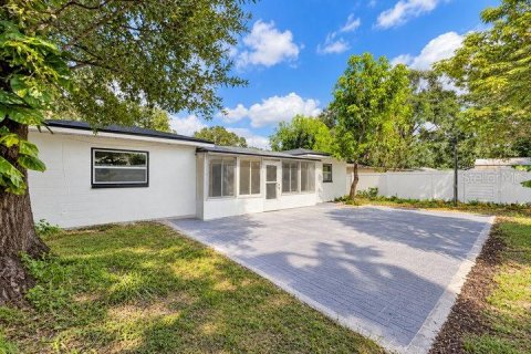Casa en venta en Tampa, Florida, 3 dormitorios, 103.49 m2 № 2421805 - foto 21