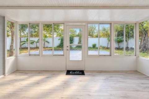 Casa en venta en Tampa, Florida, 3 dormitorios, 103.49 m2 № 2421805 - foto 7