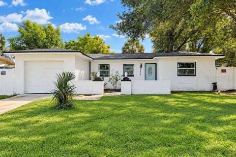 Casa en Tampa, Florida 3 dormitorios, 103.49 m2 № 2421805
