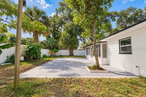 Casa en venta en Tampa, Florida, 3 dormitorios, 103.49 m2 № 2421805 - foto 9