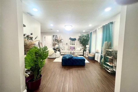 Villa ou maison à louer à Port Charlotte, Floride: 3 chambres, 146.97 m2 № 2144980 - photo 11