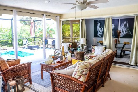 Villa ou maison à louer à Port Charlotte, Floride: 3 chambres, 146.97 m2 № 2144980 - photo 17