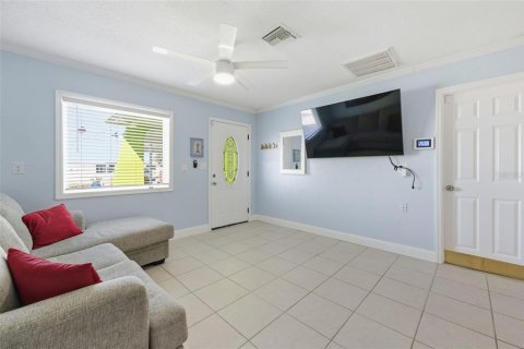 Villa ou maison à vendre à Hudson, Floride: 2 chambres, 116.87 m2 № 2360289 - photo 7