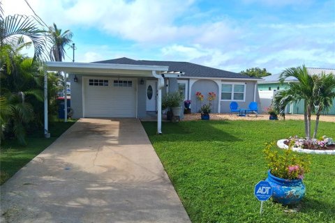 Villa ou maison à vendre à Hudson, Floride: 2 chambres, 116.87 m2 № 2360289 - photo 4