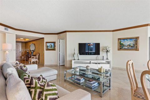 Copropriété à louer à Aventura, Floride: 3 chambres, 197.88 m2 № 2153639 - photo 4