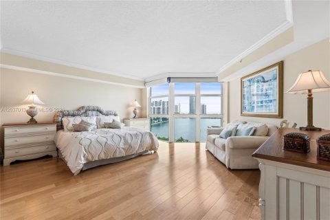 Copropriété à louer à Aventura, Floride: 3 chambres, 197.88 m2 № 2153639 - photo 14