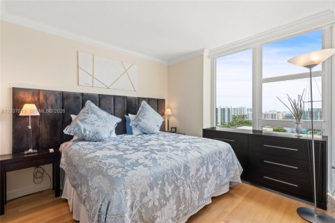 Copropriété à louer à Aventura, Floride: 3 chambres, 197.88 m2 № 2153639 - photo 27