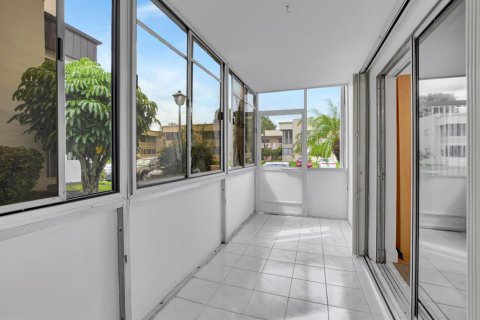 Condo in Delray Beach, Florida, 2 bedrooms  № 2353043 - photo 25