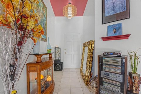 Купить виллу или дом в Катлер-Бей, Флорида 3 спальни, 110.83м2, № 2052154 - фото 25