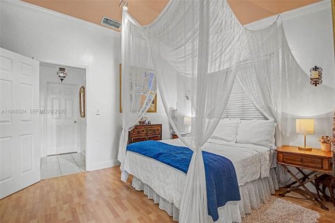 Купить виллу или дом в Катлер-Бей, Флорида 3 спальни, 110.83м2, № 2052154 - фото 19