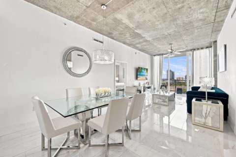 Condo in West Palm Beach, Florida, 2 bedrooms  № 2422323 - photo 19