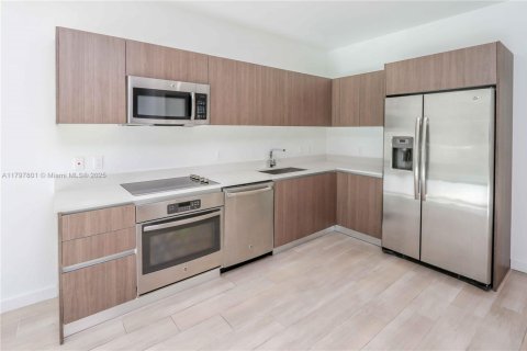 Copropriété à vendre à Miami, Floride: 2 chambres, 117.34 m2 № 1697514 - photo 6