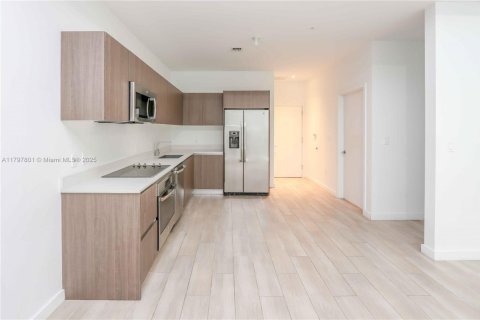 Copropriété à vendre à Miami, Floride: 2 chambres, 117.34 m2 № 1697514 - photo 8