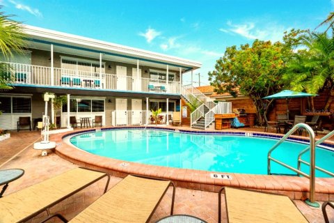 Hotel en venta en Treasure Island, Florida, 434.5 m2 № 1192444 - foto 16