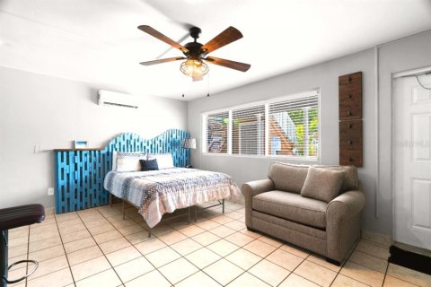 Hotel en venta en Treasure Island, Florida, 434.5 m2 № 1192444 - foto 25
