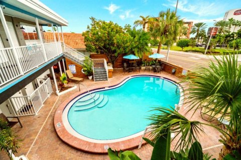 Hotel en venta en Treasure Island, Florida, 434.5 m2 № 1192444 - foto 3