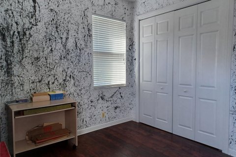 House in Coral Springs, Florida 5 bedrooms, 349.03 sq.m. № 1953064 - photo 25